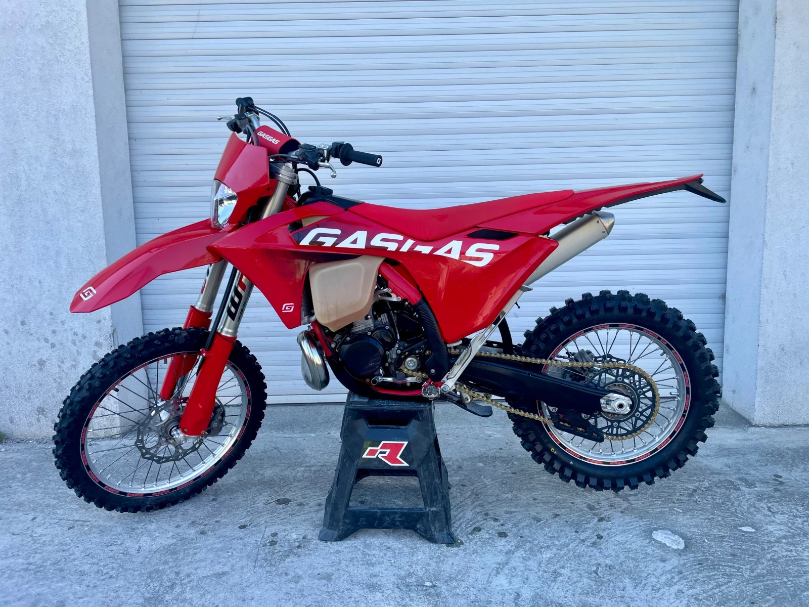 GASGAS EC 300 - изображение 3