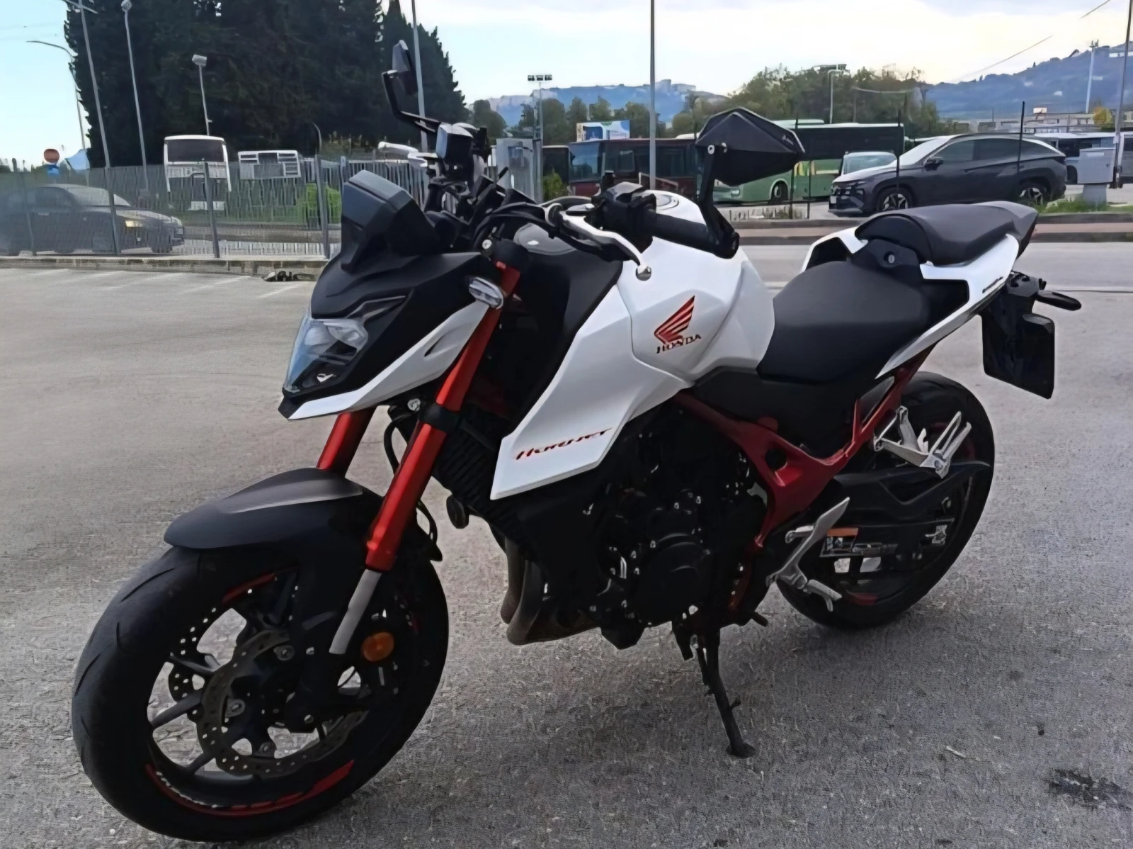 Honda Hornet 750 2024, снимка 2 - Мотоциклети и мототехника - 53941710