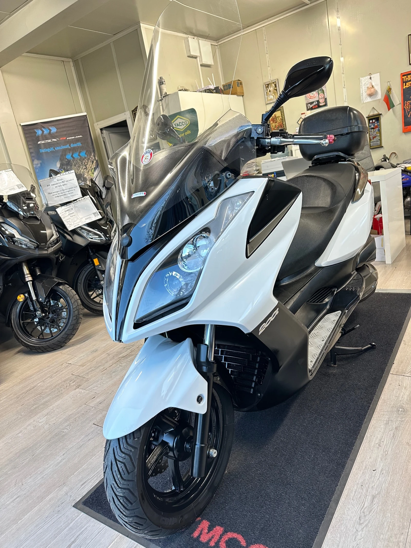 Kymco Downtown 200i 04.2011г., снимка 8 - Мотоциклети и мототехника - 56637607