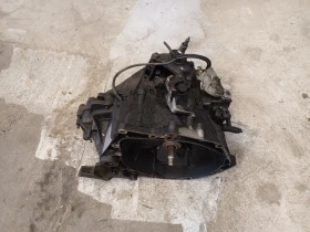 Скоростна кутия пежо 5008,3008 1.6hdi