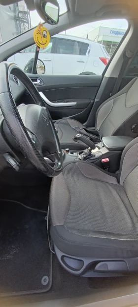 Peugeot 308 2 HDI 136 КС , снимка 6