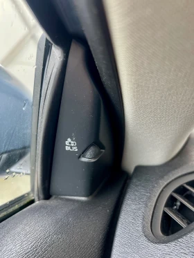 Volvo V40 2.0 Автоматик, снимка 11