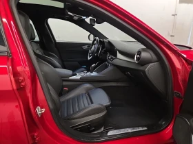 Alfa Romeo Giulia VELOCE/AWD/H&K/Distronic/Pano, снимка 10