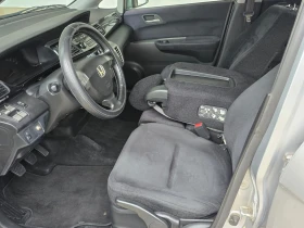 Honda Fr-v, снимка 11