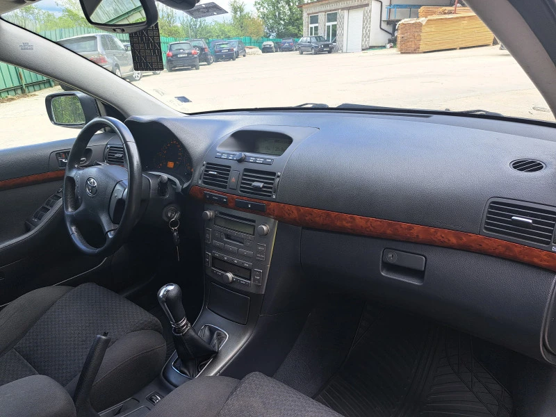 Toyota Avensis 2.0 D4D 116 к.с., снимка 10 - Автомобили и джипове - 45556346