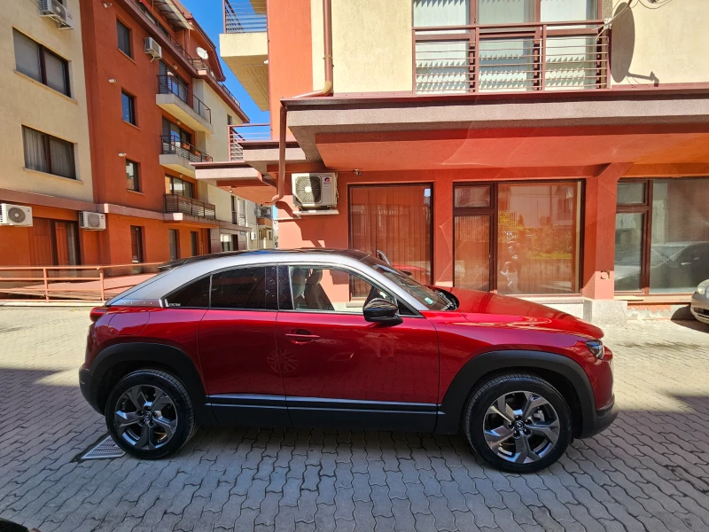 Mazda MX-30 е-Skyactive, снимка 5 - Автомобили и джипове - 49970934