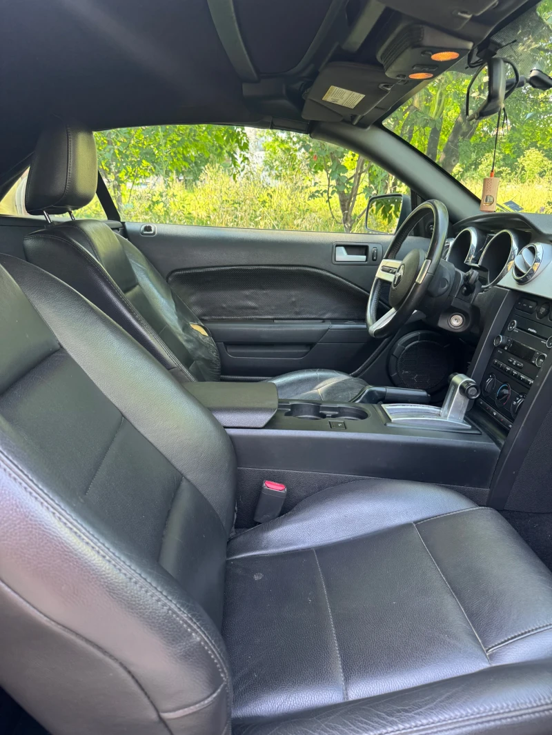 Ford Mustang, снимка 11 - Автомобили и джипове - 52666380