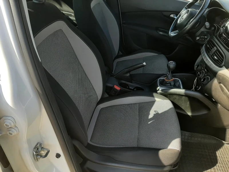 Fiat Tipo 1.4i ГАЗ-БЕНЗИН , снимка 13 - Автомобили и джипове - 52140628