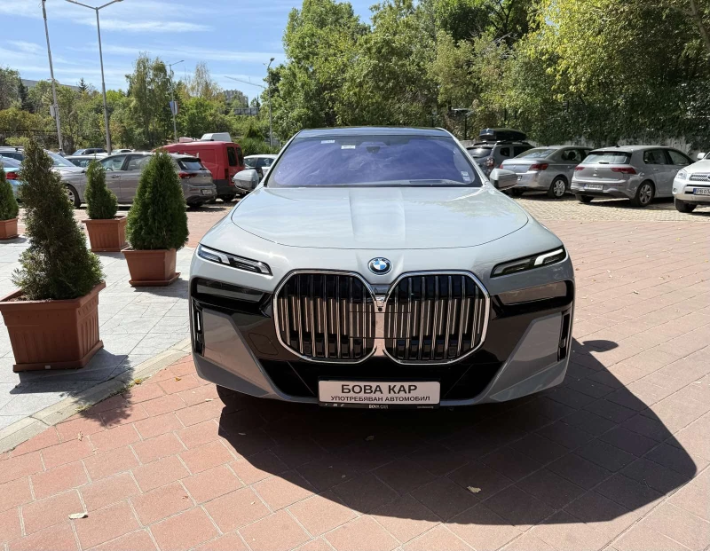 BMW 750 e xDrive, снимка 2 - Автомобили и джипове - 51668049
