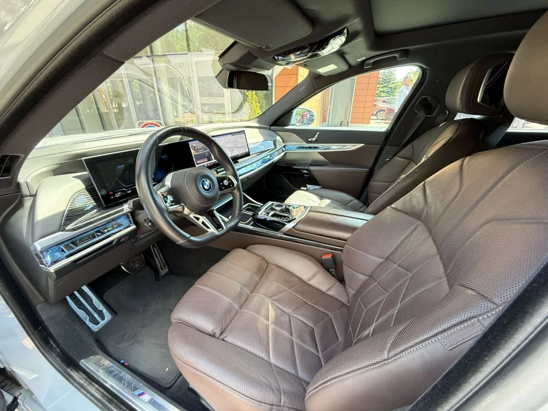 BMW 750 e xDrive, снимка 10 - Автомобили и джипове - 51668049