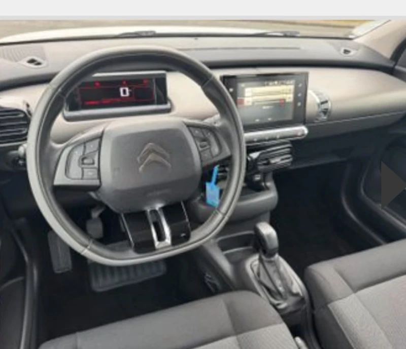 Citroen C4 Cactus, снимка 16 - Автомобили и джипове - 53160284