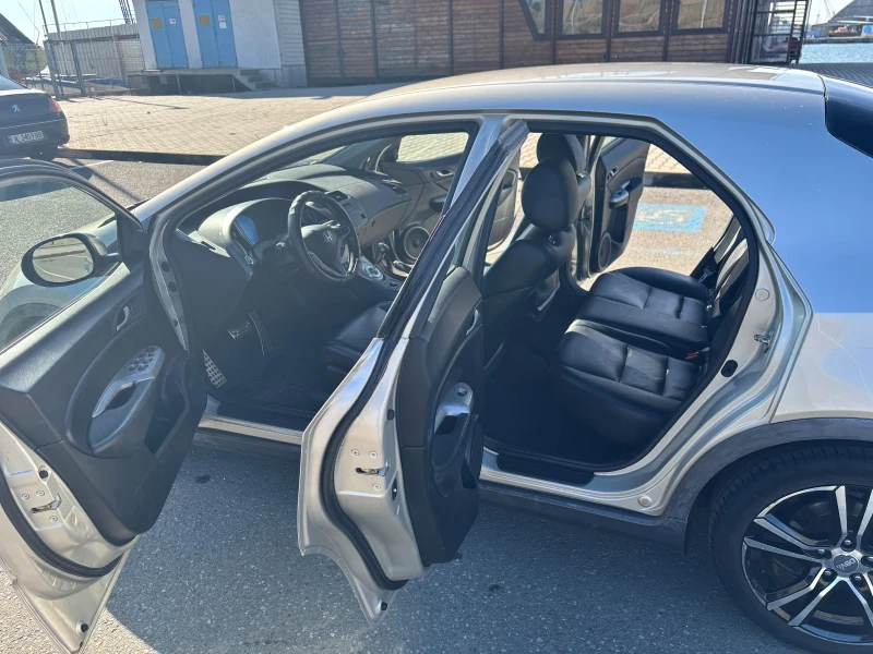 Honda Civic 5 ДР, снимка 11 - Автомобили и джипове - 53527930