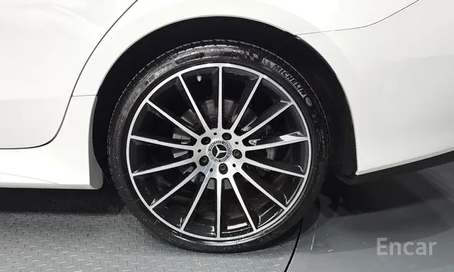 Mercedes-Benz CLS 400 D | AMG | 360 | ОБДУХВАНЕ | BURMSTER | ШИБИДАХ | , снимка 4 - Автомобили и джипове - 55511842