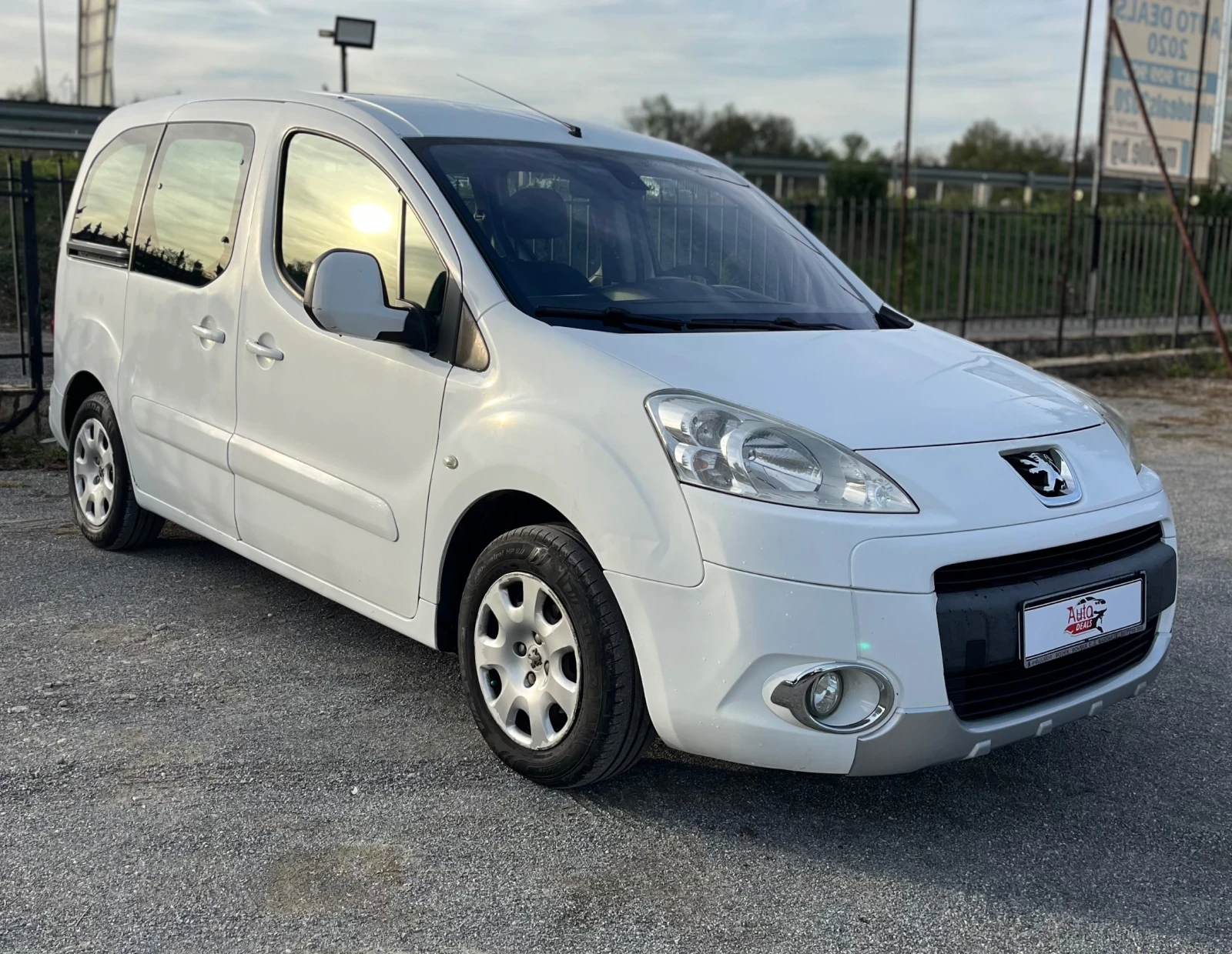 Peugeot Partner 1.6 HDI* TEPPE* КЛИМАТРОНИК - изображение 3