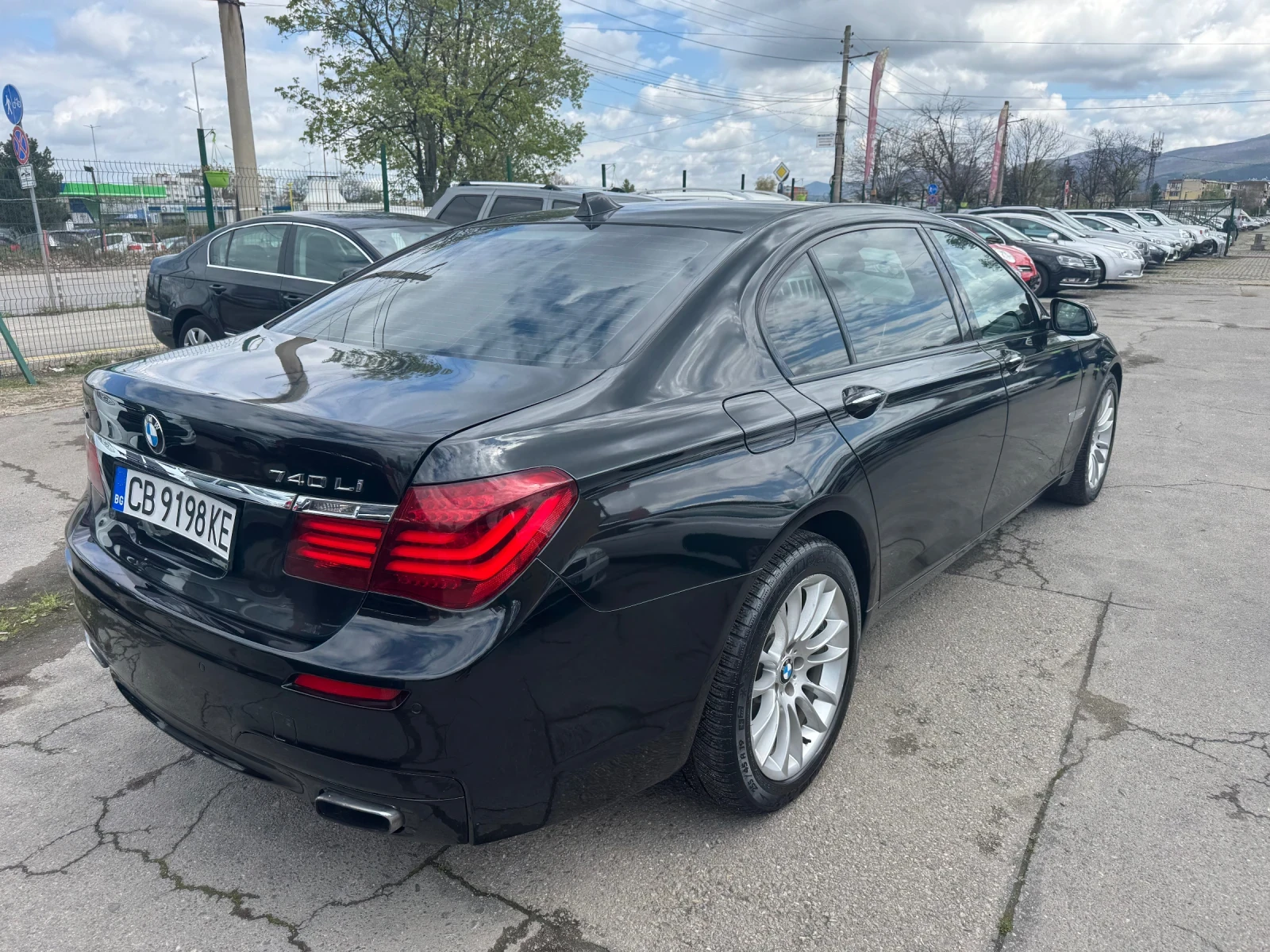 BMW 740 Li Xdrive - изображение 5