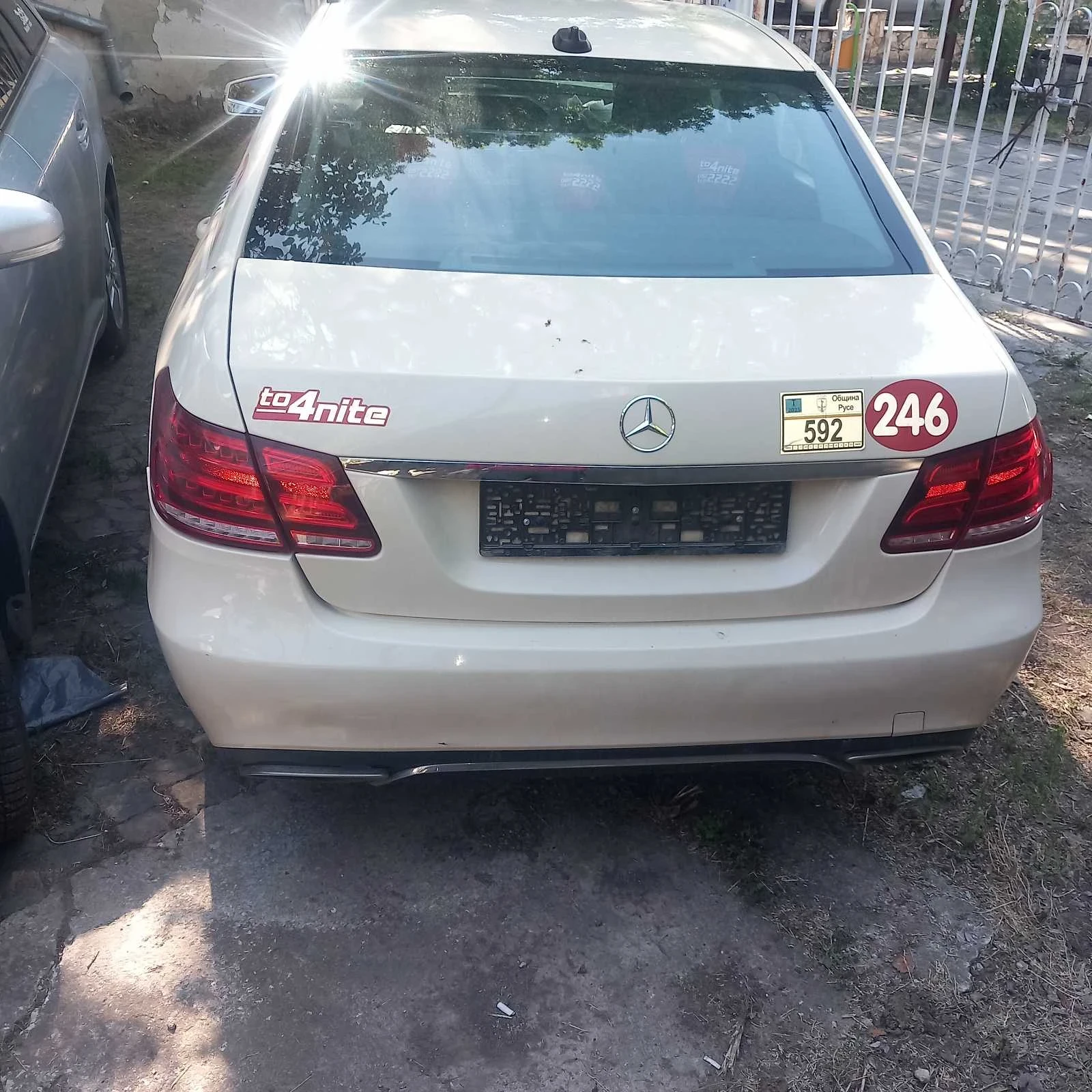 Mercedes-Benz E 220  - изображение 4