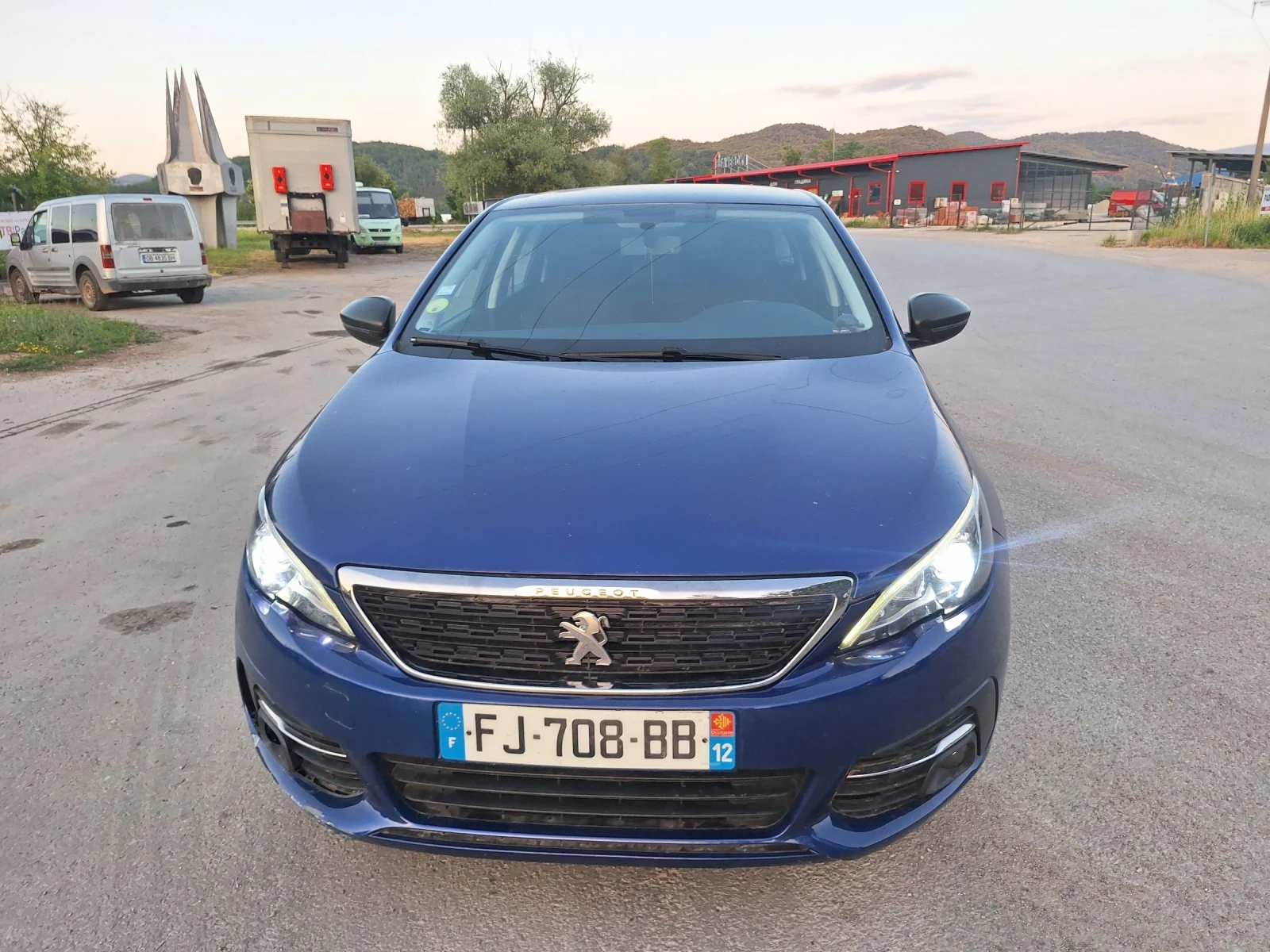 Peugeot 308 1.5BHDI EURO6 - изображение 7