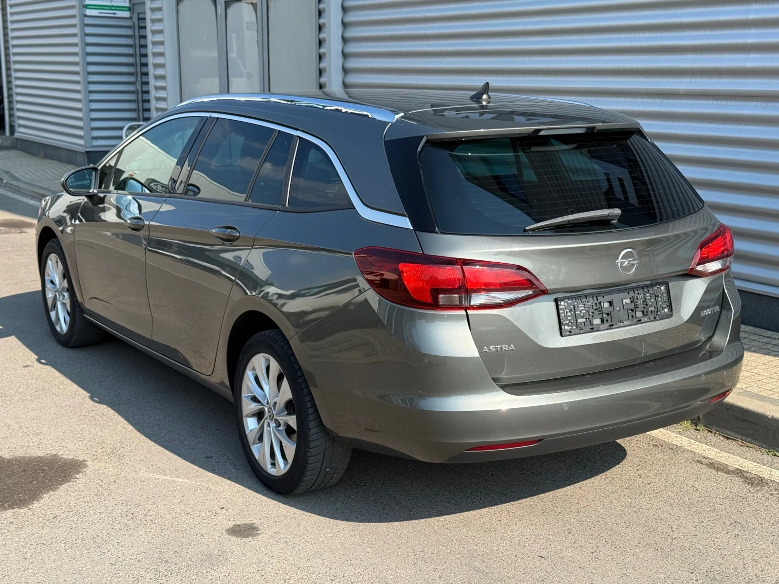 Opel Astra Astra J+ Фабричен метан+ Реални километри - изображение 3
