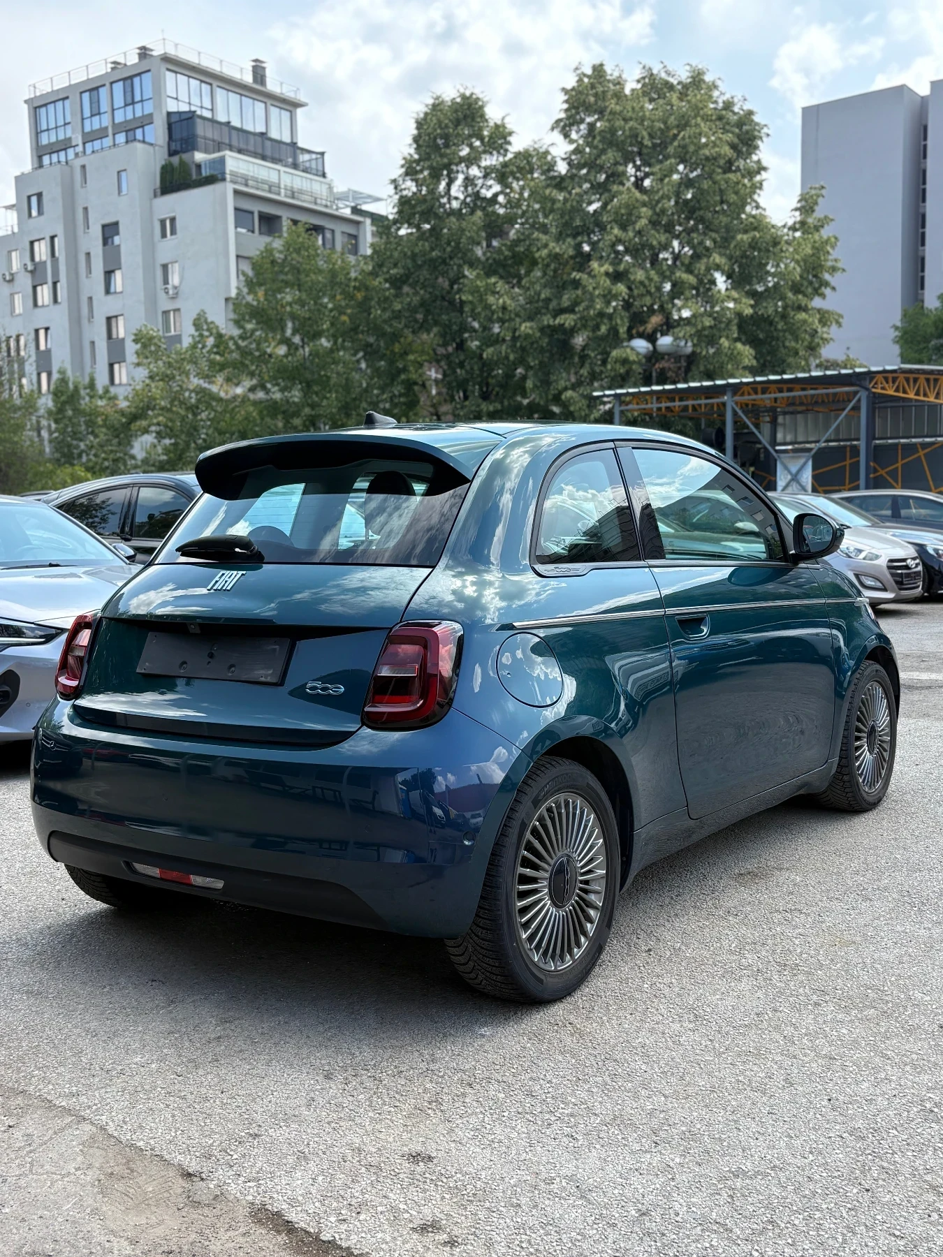 Fiat 500e ICON 42 KWh - изображение 4