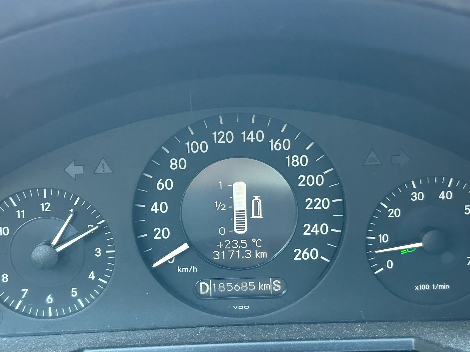 Mercedes-Benz E 200 NGT | Mobile.bg � ����������� 9