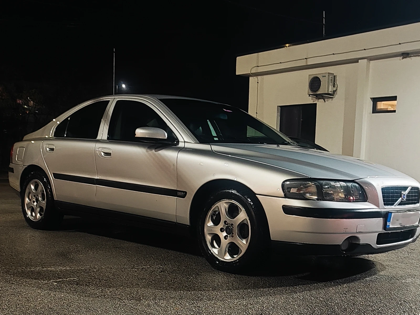 Volvo S60 D5 2.4 - изображение 7