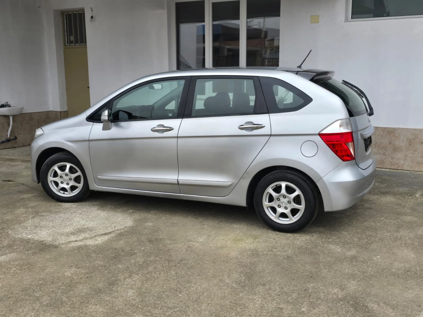 Honda Fr-v  - изображение 9