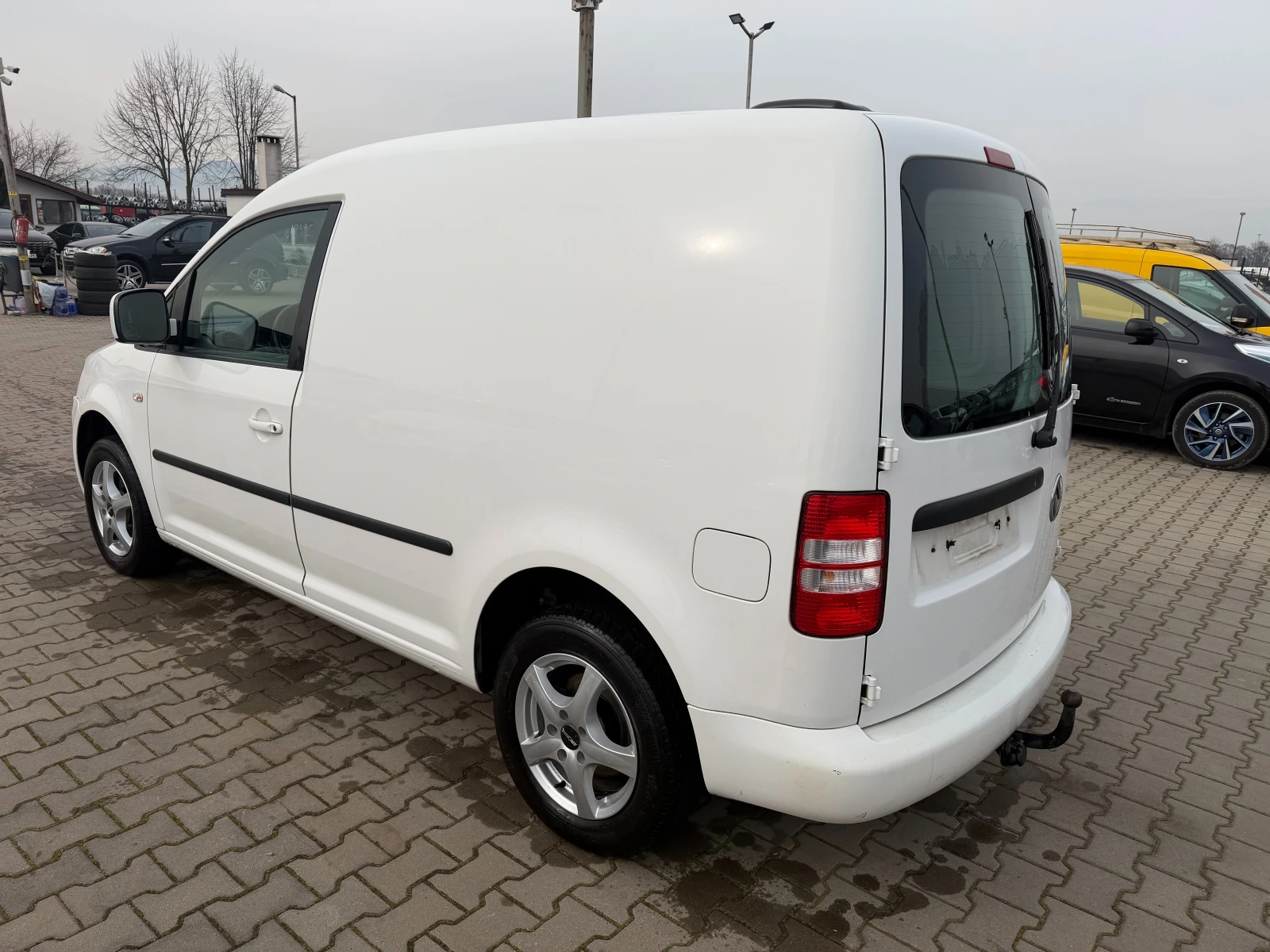 VW Caddy 1.6TDI NAVI EURO 5 | Mobile.bg � ����������� 10