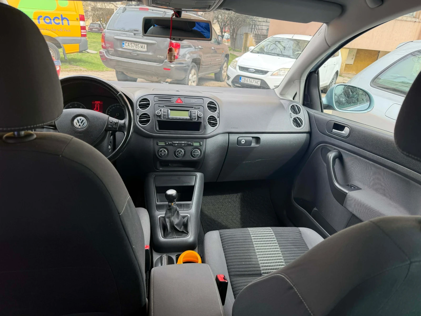 VW Golf Plus, снимка 8 - Автомобили и джипове - 53923775