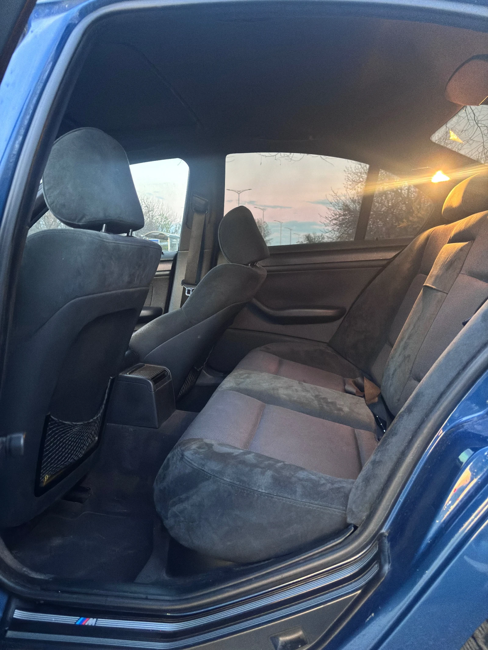 BMW 320 e46 320d 5ск М-пакет, снимка 8 - Автомобили и джипове - 54031987