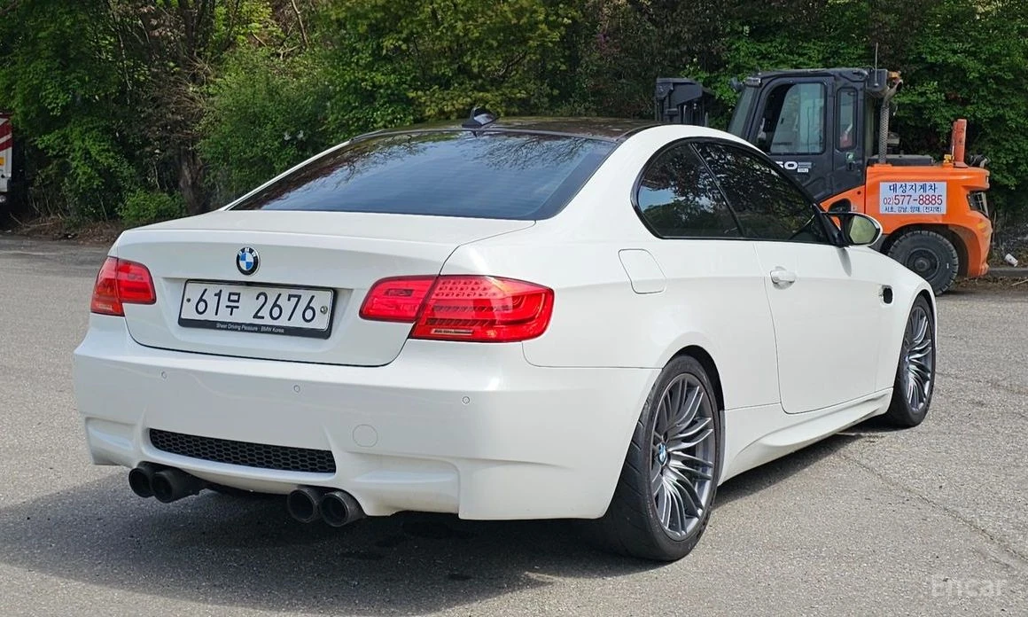 BMW M3 ПОДГРЕВ* КАМЕРА* KEYLESS, снимка 6 - Автомобили и джипове - 54281225