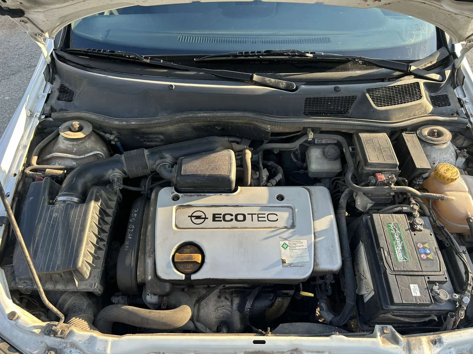 Opel Astra 1.4, снимка 3 - Автомобили и джипове - 54317550