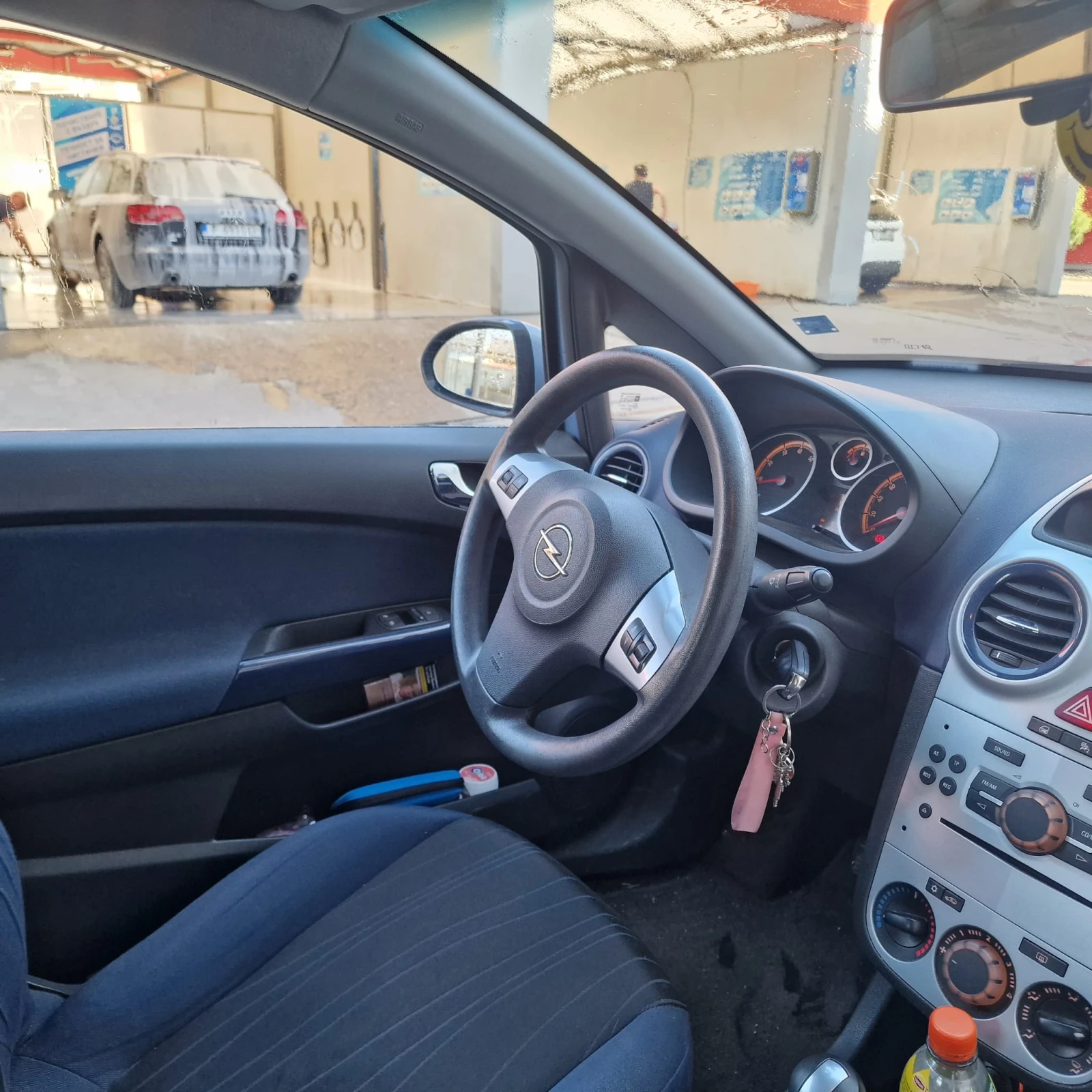 Opel Corsa, снимка 6 - Автомобили и джипове - 54321366