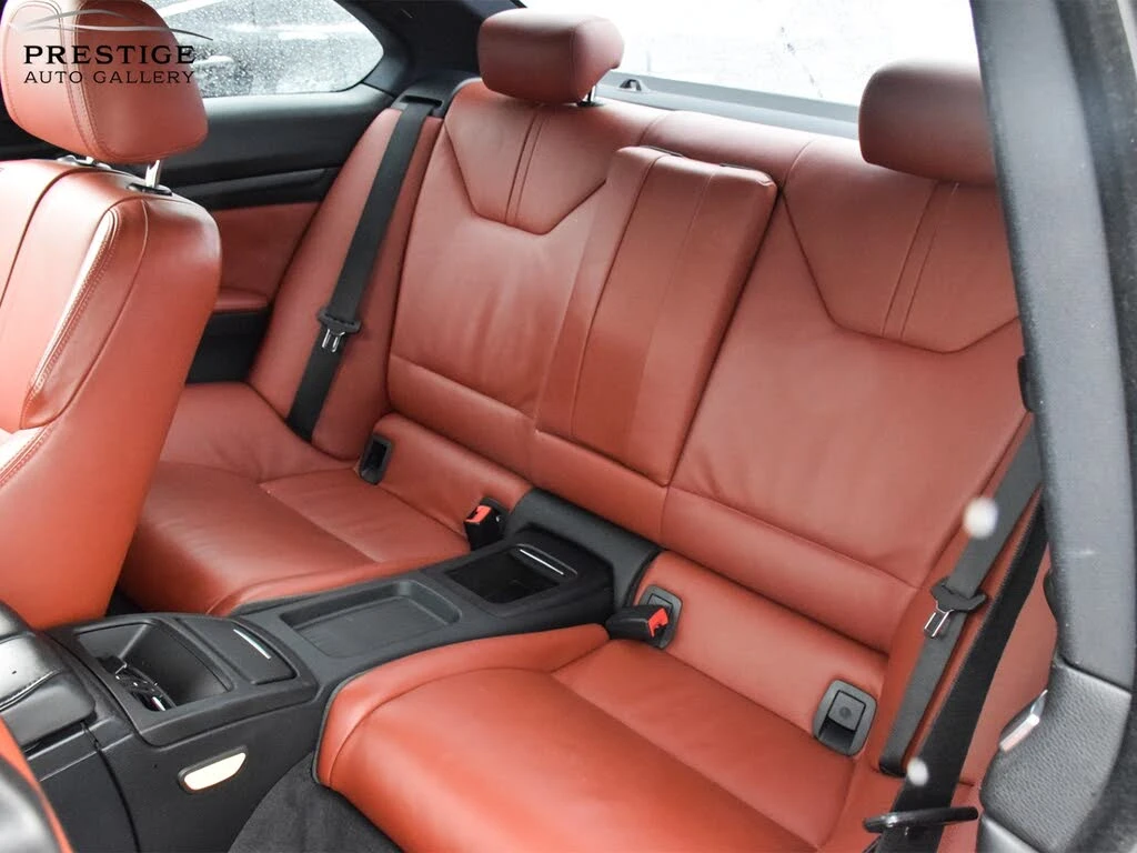 BMW M3 Coupe RWD, снимка 16 - Автомобили и джипове - 54367268