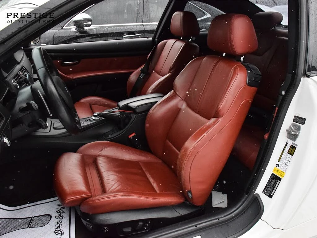 BMW M3 Coupe RWD, снимка 10 - Автомобили и джипове - 54367268