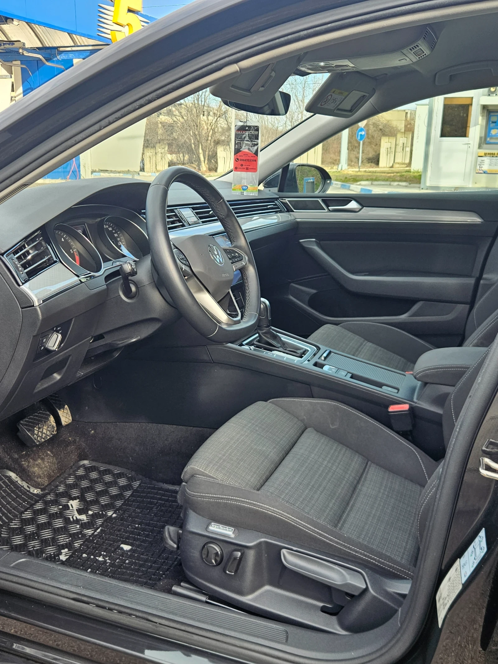 VW Passat, снимка 6 - Автомобили и джипове - 54399942