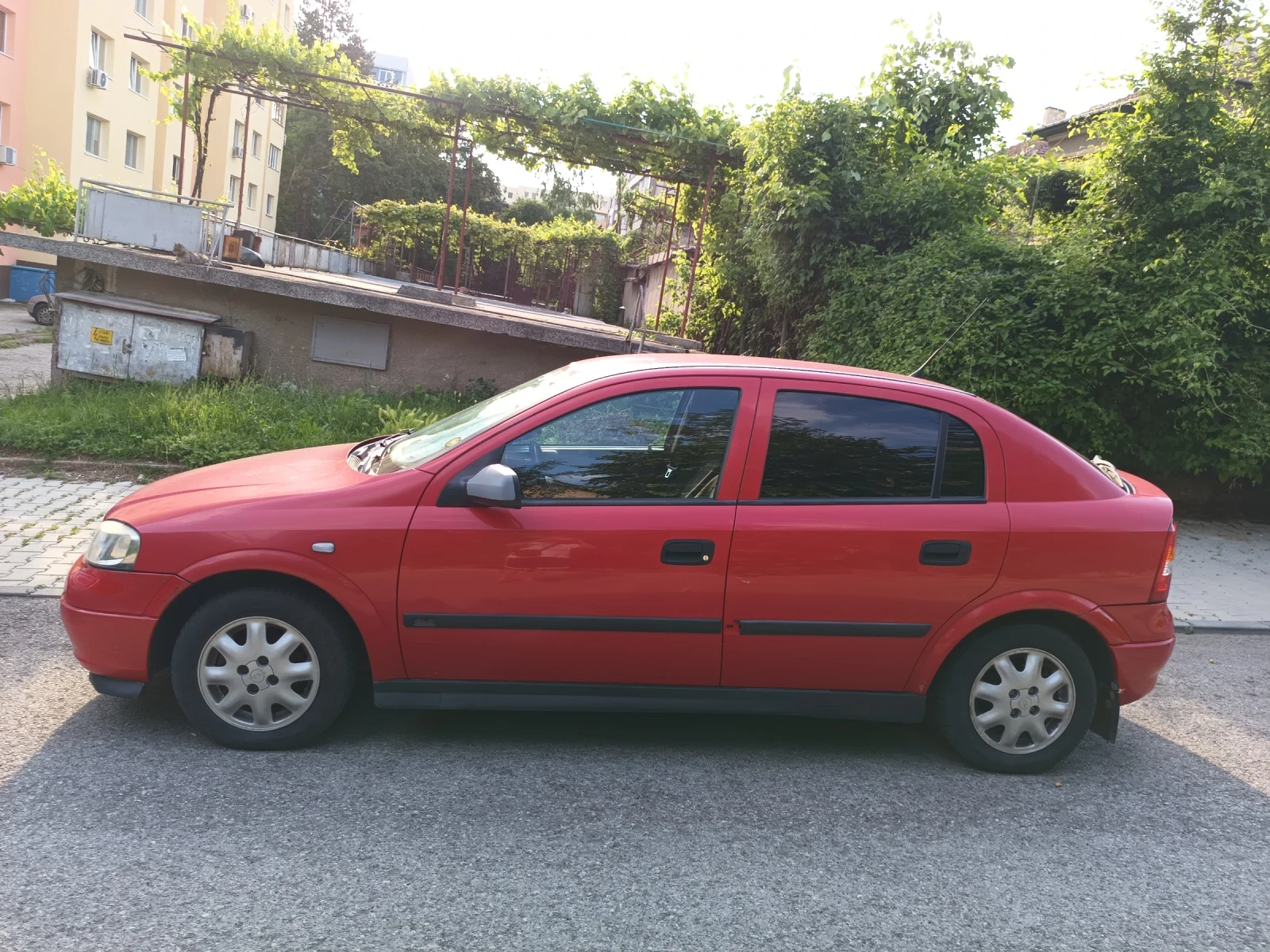 Opel Astra, снимка 2 - Автомобили и джипове - 54793870