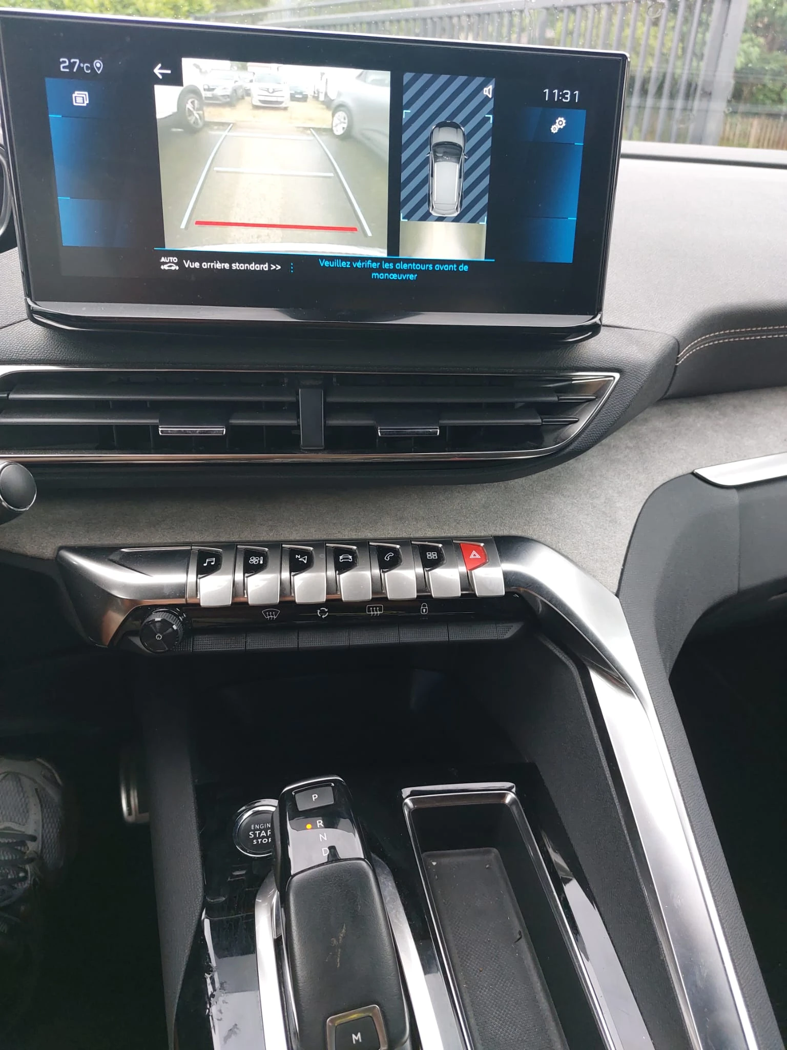 Peugeot 3008 1.2 GT  PURETECH 131 kc. EAT8 , снимка 6 - Автомобили и джипове - 55304353