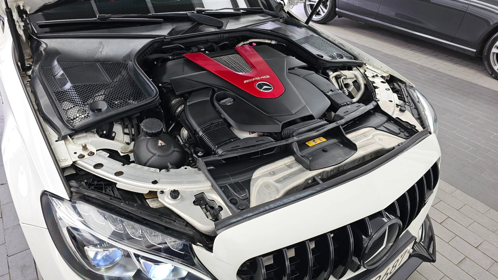 Mercedes-Benz C 43 AMG 4MATIC, снимка 6 - Автомобили и джипове - 55409634