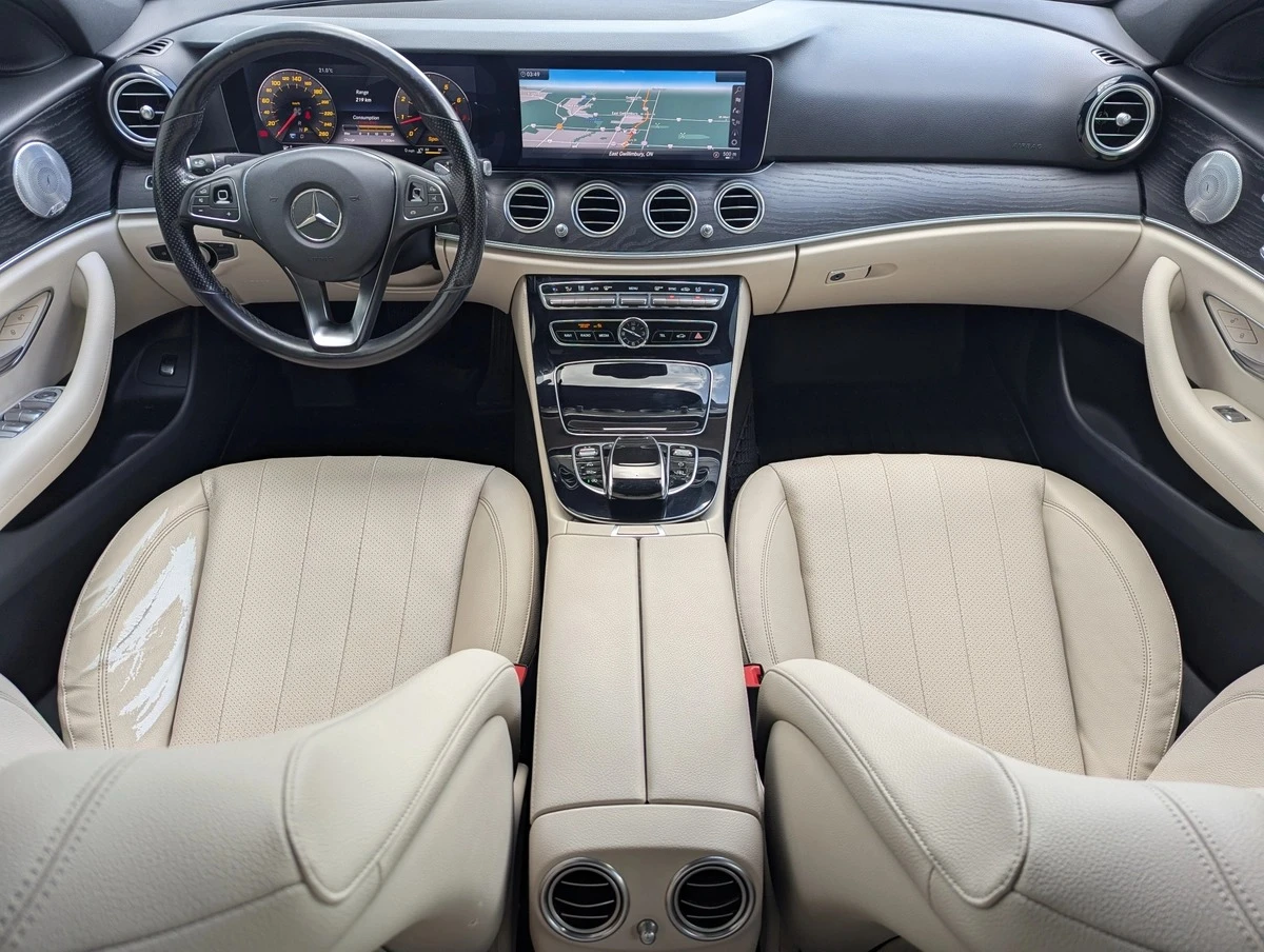 Mercedes-Benz E 300 E 300 4MATIC | HUD | 360  Камера | CarPlay, снимка 8 - Автомобили и джипове - 55423620