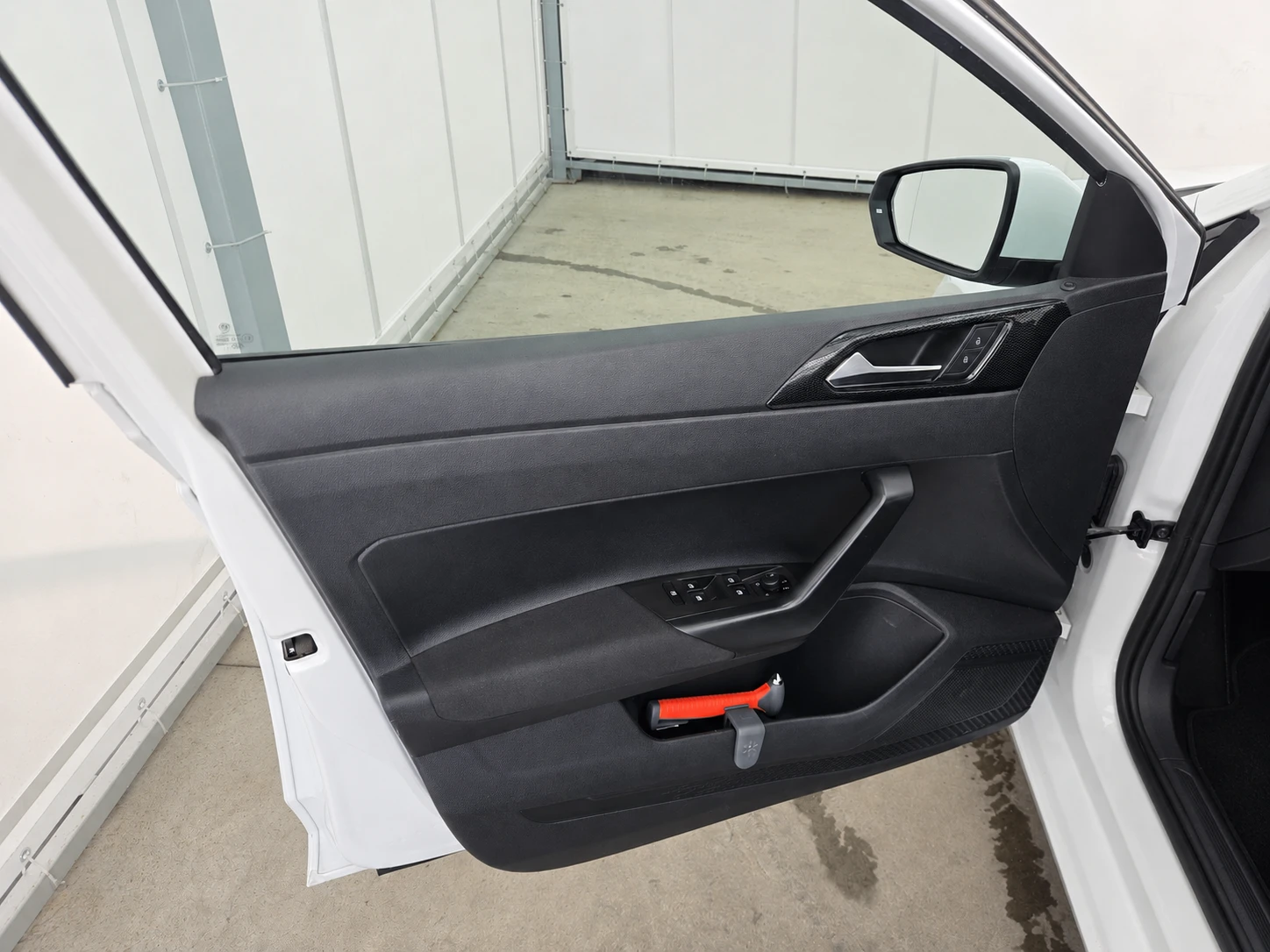 VW Polo 24 Месеца гаранция!!!, снимка 12 - Автомобили и джипове - 55425643