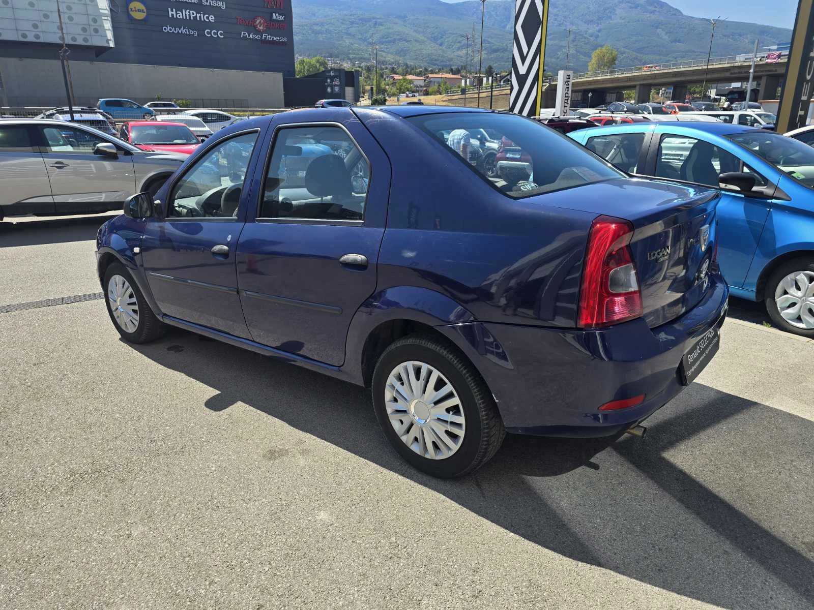 Dacia Logan 1.4 TCe 75hp, снимка 4 - Автомобили и джипове - 56015299