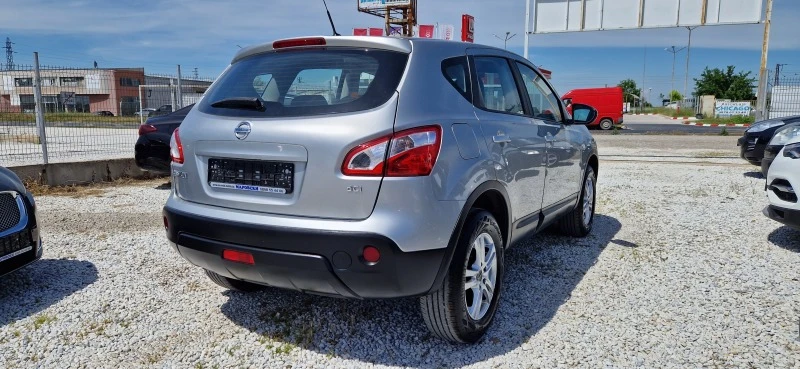 Nissan Qashqai 1.5 DCI, снимка 4 - Автомобили и джипове - 41016748