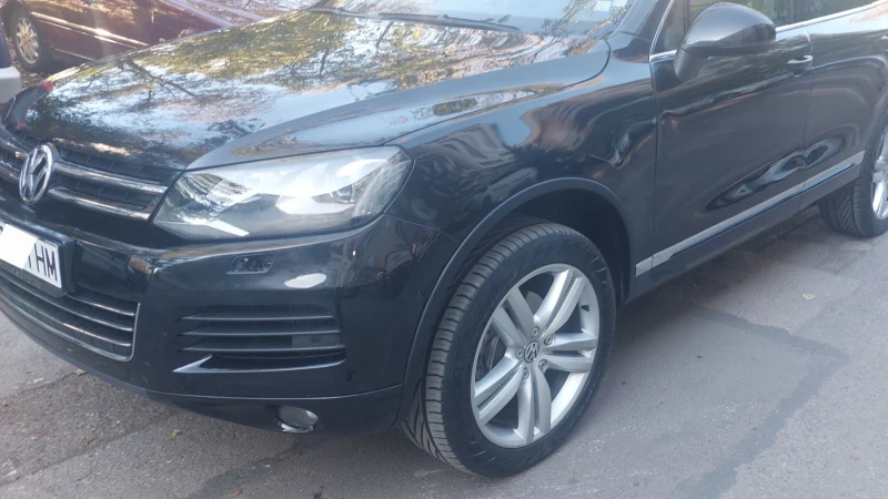 VW Touareg, снимка 4 - Автомобили и джипове - 49216914