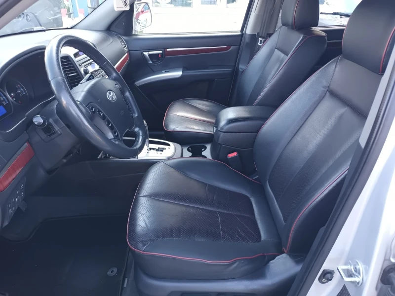 Hyundai Santa fe 2.7 бензин;автоматик КОЛЕДНА ЦЕНА 12999лв., снимка 7 - Автомобили и джипове - 50538004