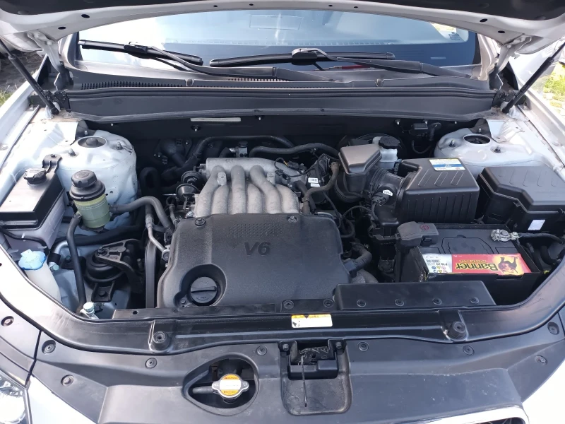 Hyundai Santa fe 2.7 бензин;автоматик КОЛЕДНА ЦЕНА 12999лв., снимка 14 - Автомобили и джипове - 50538004