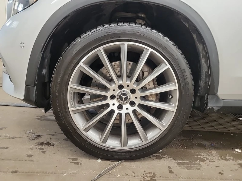 Mercedes-Benz GLC * 300 * CARFAX * ЦЕНА ДО БГ, снимка 14 - Автомобили и джипове - 53042320