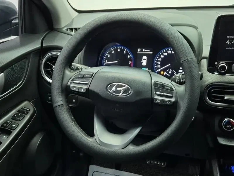 Hyundai Kona 1.6 - САМО 30% АВАНС, снимка 6 - Автомобили и джипове - 56305023