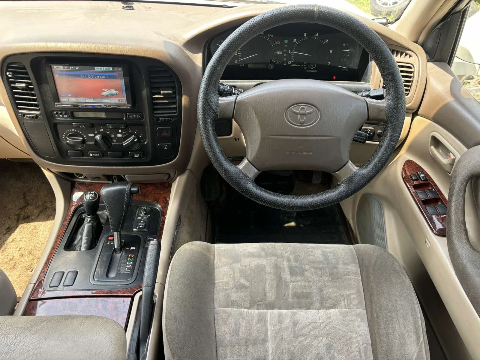 Toyota Land cruiser 4.7 GPL - изображение 9