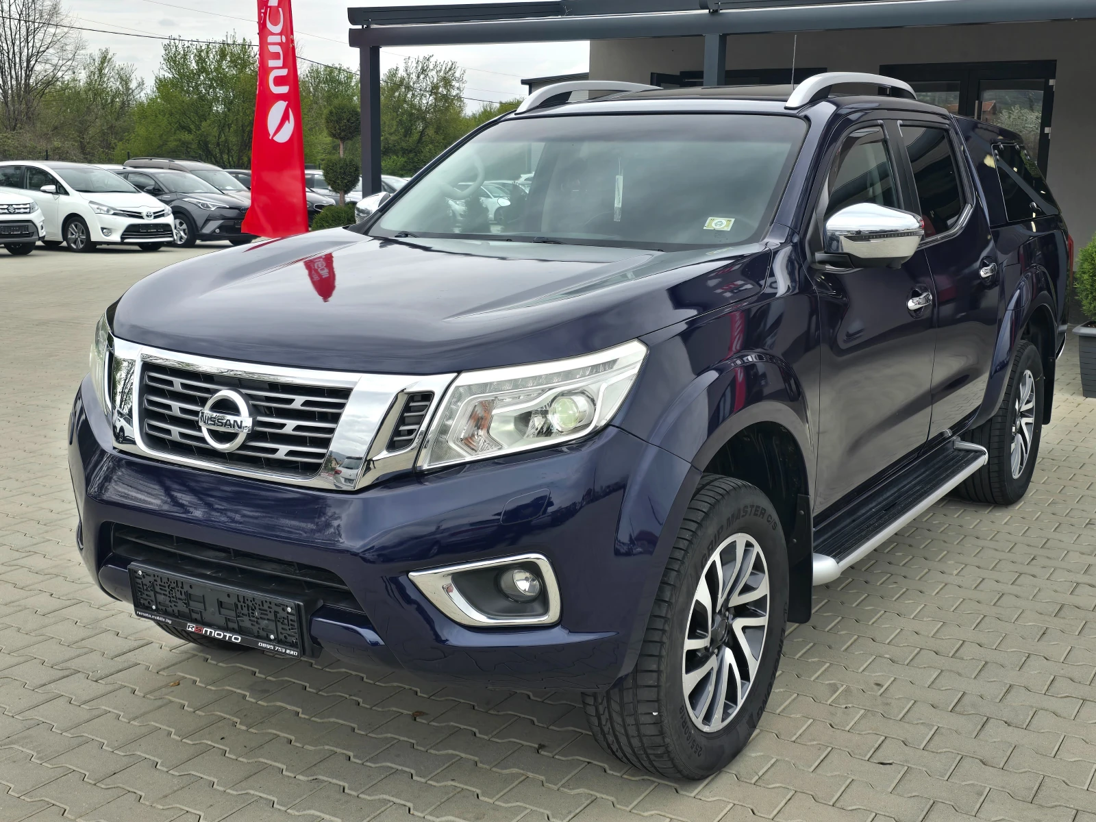 Nissan Navara 2.3D, 190к.с., 4х4, Автомат, Камера 360!, снимка 5 - Автомобили и джипове - 50947801
