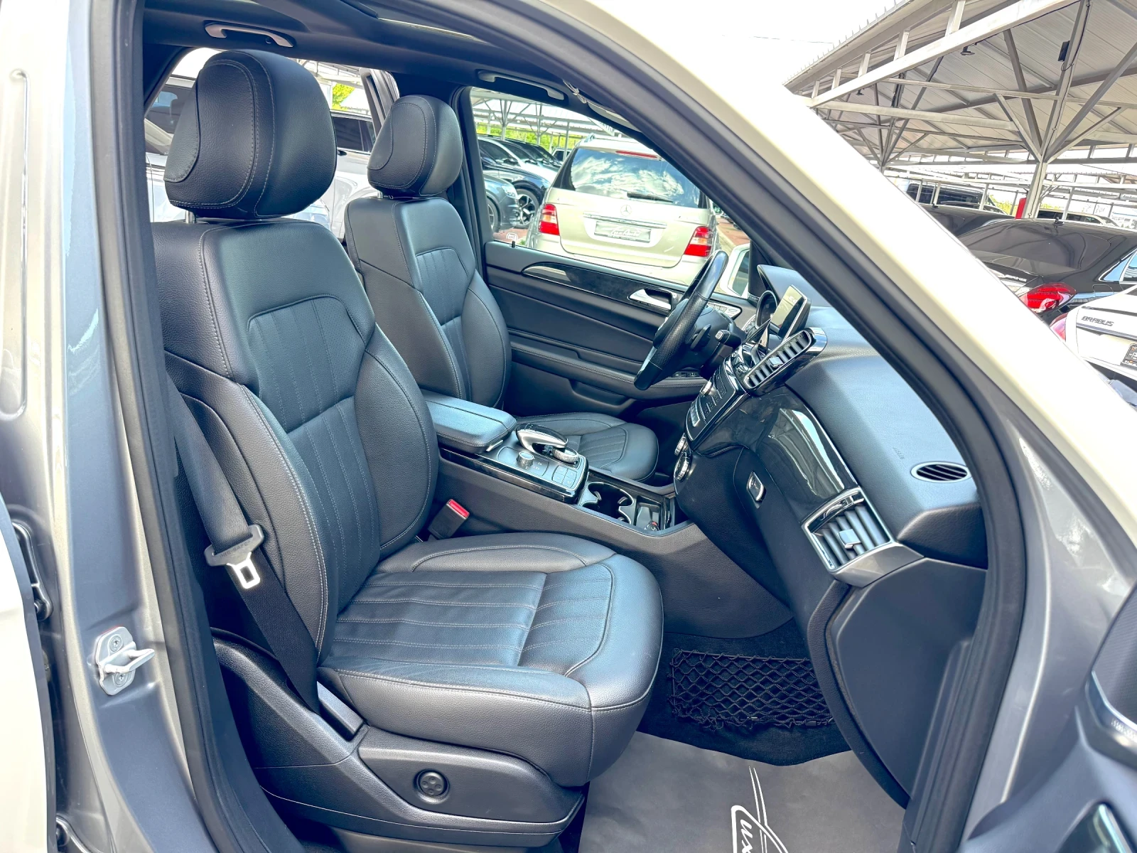 Mercedes-Benz GLE 400 AMG#PANORAMA#360* CAM#AIRM#KEYLESS#H&K - изображение 10